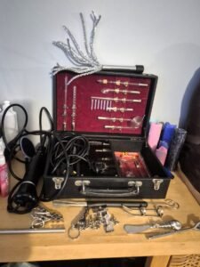 Peggy Devilles Vintage Violet wand kit perfect for electro play in the dungeon Birmingham Oldbury